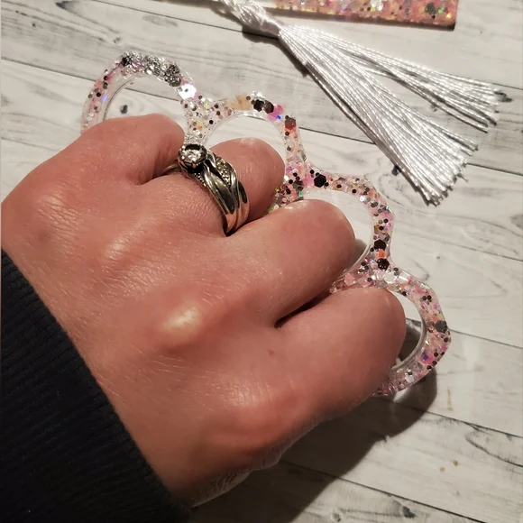 💎2/$18 Self defense keychain - Picture 4 of 4